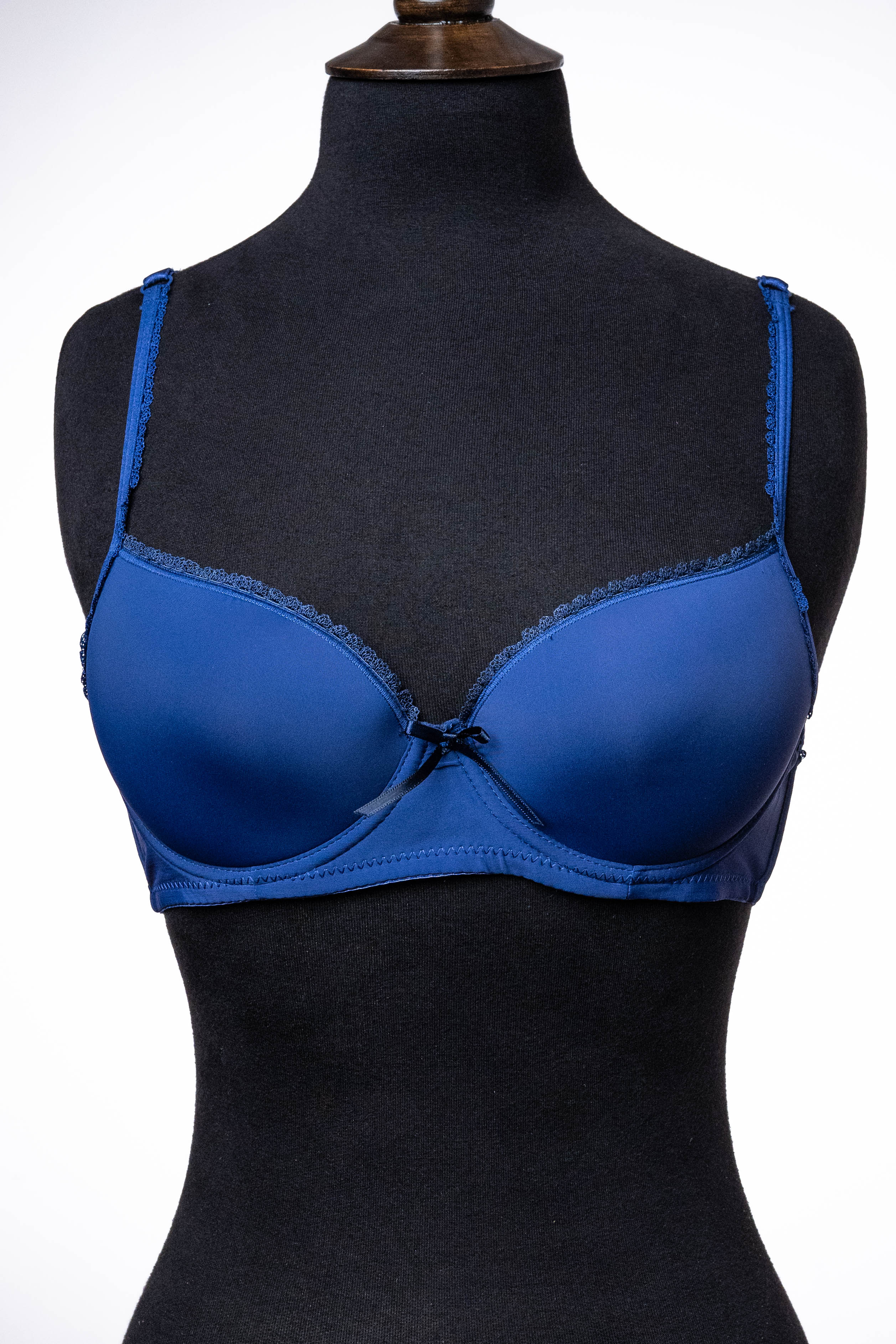 Feel Fabulous and Comfortable in Herper Underwired Padded Bra